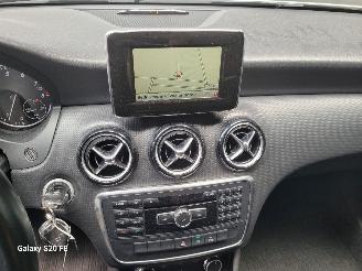 Mercedes A-klasse 180 90-KW 6-Bak Prestige 5drs Panoramadak picture 23