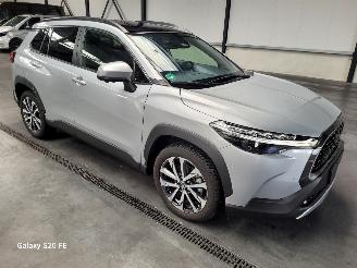 Voiture accidenté Toyota Corolla Cross Hybrid 2.0 112-KW Automaat AWD Panoramadak 2025/2