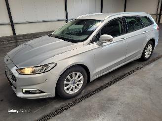 Auto incidentate Ford Mondeo Wagon 1.5 EcoBoost 118-KW 6-Bak Titanium 2016/4