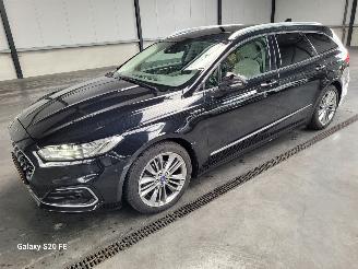 Auto incidentate Ford Mondeo Wagon Hybrid 2.0 HEV 103-KW Automaat Vignale 2021/6