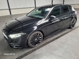 Vaurioauto  passenger cars Mercedes A-klasse 250 Automaat 165-KW AMG 5drs Panoramadak 2023/1