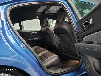 Volvo S-60 2.0 B4 145-KW Automaat R-DESIGN Panoramadak picture 16