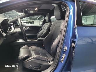 Volvo S-60 2.0 B4 145-KW Automaat R-DESIGN Panoramadak picture 19