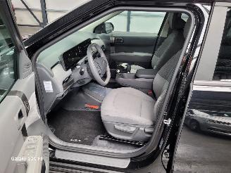 Kia EV3 Plus 150-KW 58.3kwh Automaat Elektrisch picture 19
