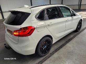 BMW 2-serie Active Tourer 225xe 100-KW Automaat Plug-In-Hybrid picture 2