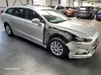 Ford Mondeo Wagon 1.5 EcoBoost 118-KW 6-Bak Titanium picture 4