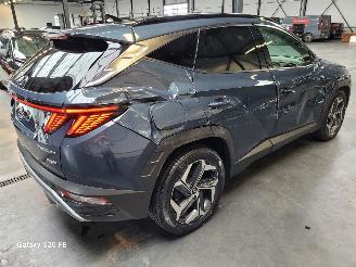 Hyundai Tucson PHEV 1.6 T-GDi 195-KW Automaat AWD Panoramadak picture 3