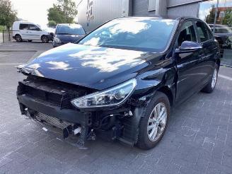 Auto da rottamare Hyundai I-30 i30 (PDEB5/PDEBB/PDEBD/PDEBE), Hatchback, 2016 1.0 T-GDI 12V 2018/12