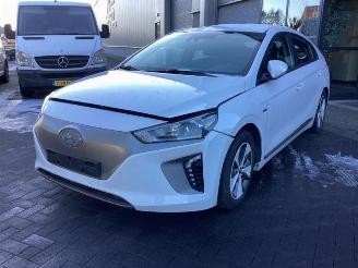 Sloopauto Hyundai Ioniq Ioniq, Liftback, 2016 / 2022 Electric 2017/10