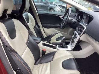 Volvo V-40 V40 Cross Country (MZ), Hatchback 5-drs, 2012 / 2019 2.0 D3 20V picture 10