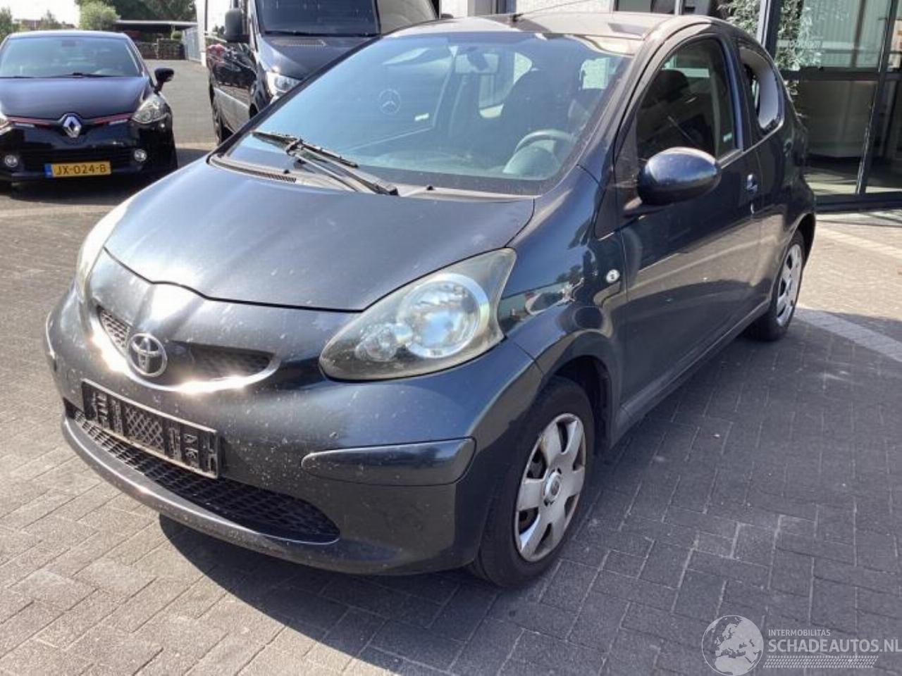 Toyota Aygo Aygo (B10), Hatchback, 2005 / 2014 1.0 12V VVT-i