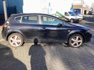 Seat Leon Leon (1P1), Hatchback 5-drs, 2005 / 2013 2.0 FSI 16V picture 4