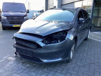 Coche siniestrado Ford Focus Focus 3 Wagon, Combi, 2010 / 2020 1.5 TDCi 2015/11