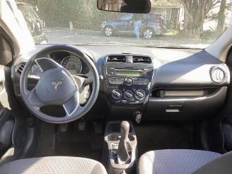 Mitsubishi Space-star Space Star (A0), Hatchback, 2012 1.0 12V picture 9