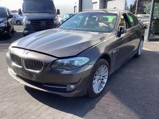Sloopauto BMW 5-serie 5 serie (F10), Sedan, 2009 / 2016 530i 24V 2010/9