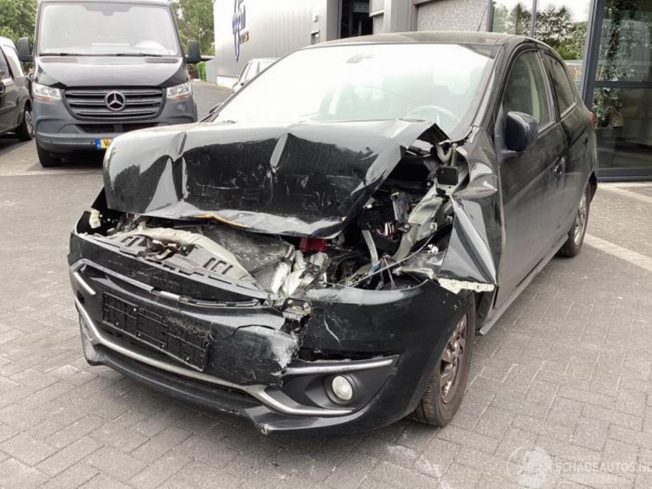 Mitsubishi Space-star Space Star (A0), Hatchback, 2012 1.2 12V