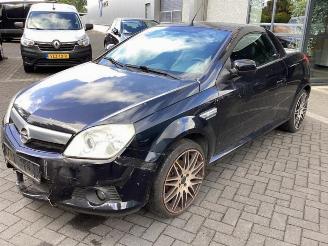 demontáž osobní automobily Opel Tigra Tigra Twin Top, Cabrio, 2004 / 2010 1.4 16V 2006/5