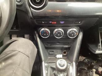Mazda 2 2 (DJ/DL), Hatchback, 2014 1.5 SkyActiv-G 90 picture 13