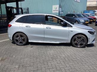 Mercedes B-klasse B (W247), Hatchback, 2018 / 2026 1.3 B-250 e Turbo 16V picture 4