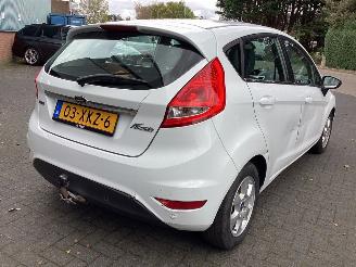 Ford Fiesta 1.6 TDCi Titanium picture 5