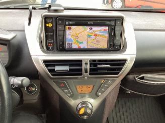 Toyota iQ  picture 15