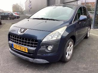 skadebil auto Peugeot 3008  2012/1