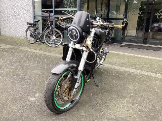 krockskadad bil motor Ducati Monster S4  2002/6