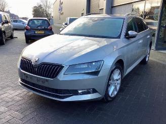 krockskadad bil bedrijf Skoda Superb Superb Combi (3V5), Combi, 2015 / 2024 1.6 TDI 2018/4