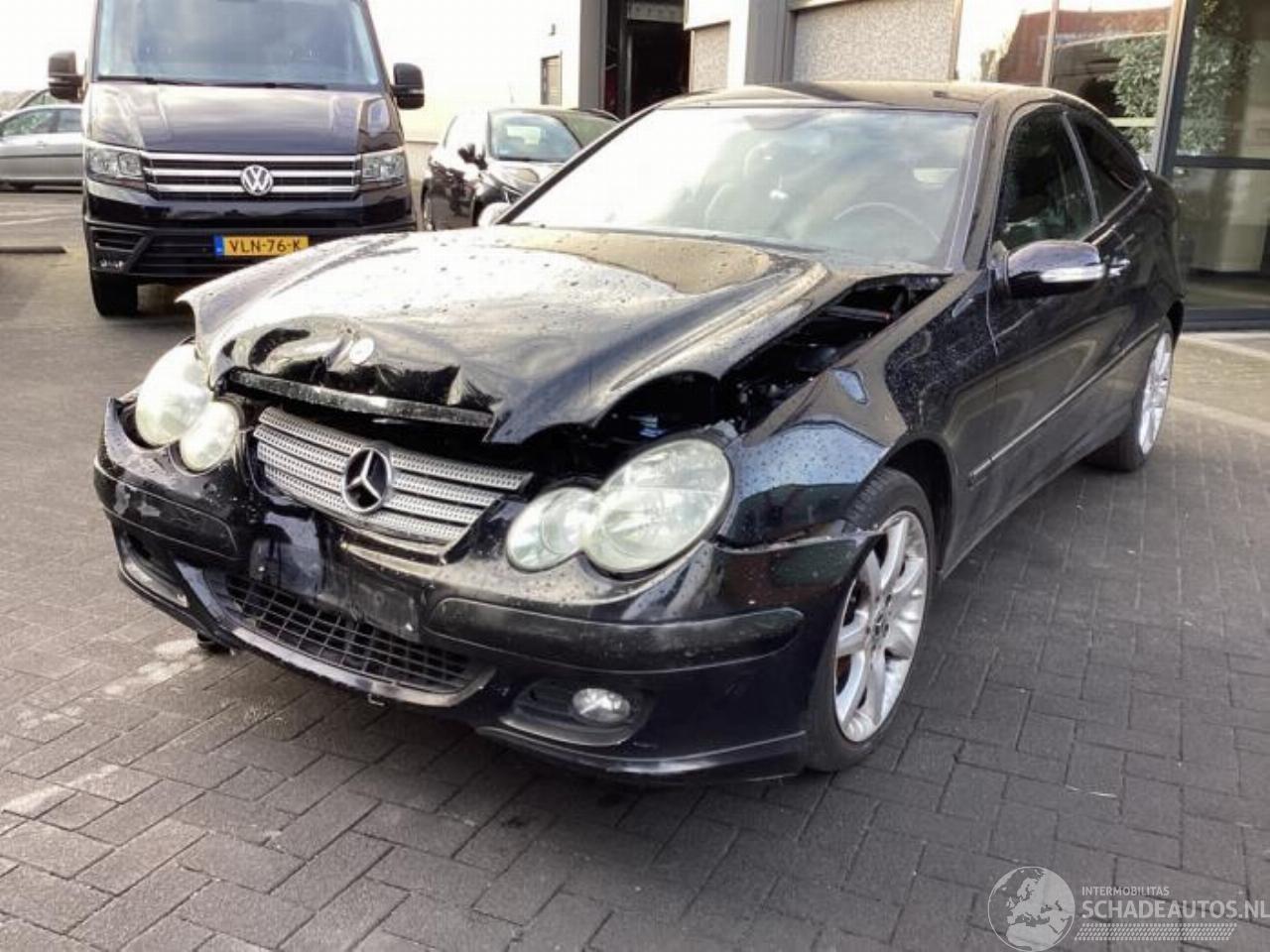 Mercedes C-klasse C Sportcoupe (C203), Hatchback, 2000 / 2008 1.8 C-200K 16V