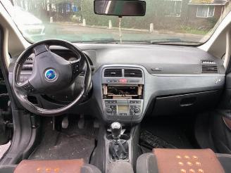 Fiat Grande Punto Grande Punto (199), Hatchback, 2005 1.4 16V picture 9