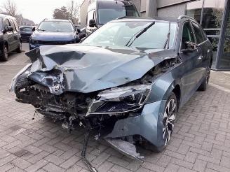 rozbiórka samochody osobowe Skoda Superb Superb Combi (3V5), Combi, 2015 / 2024 1.6 TDI 2017/9