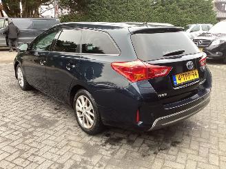 Toyota Auris 1.8 Hybrid Lease+ picture 8