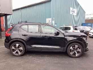 Volvo XC40 Recharge  Pro picture 4