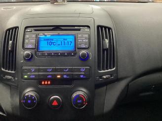 Hyundai I-30 i30 Crosswagon (WWH), Combi, 2007 / 2012 1.4 CVVT 16V picture 12