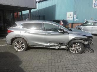 Infiniti Q30 Q30 (H15), SUV, 2015 1.6t 16V picture 4