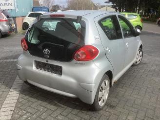 Toyota Aygo Aygo (B10), Hatchback, 2005 / 2014 1.0 12V VVT-i picture 5