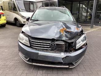 Volkswagen Passat Passat Variant (365), Combi, 2010 / 2015 1.6 TDI 16V Bluemotion picture 2