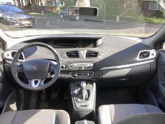 Renault Grand-scenic Grand Scenic III (JZ), MPV, 2009 / 2016 1.4 16V TCe 130 picture 9