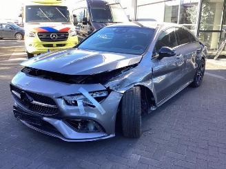 Uttjänta bilar auto Mercedes Cla-klasse CLA (118.3), Sedan, 2019 1.3 CLA-180 Turbo 16V 2020/7