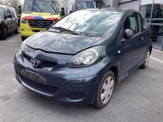 Vrakbiler auto Toyota Aygo Aygo (B10), Hatchback, 2005 / 2014 1.0 12V VVT-i 2011/4