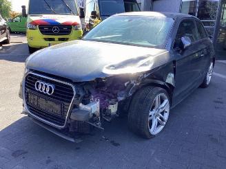 Coche siniestrado Audi A1 A1 (8X1/8XK), Hatchback 3-drs, 2010 / 2018 1.2 TFSI 2012/7