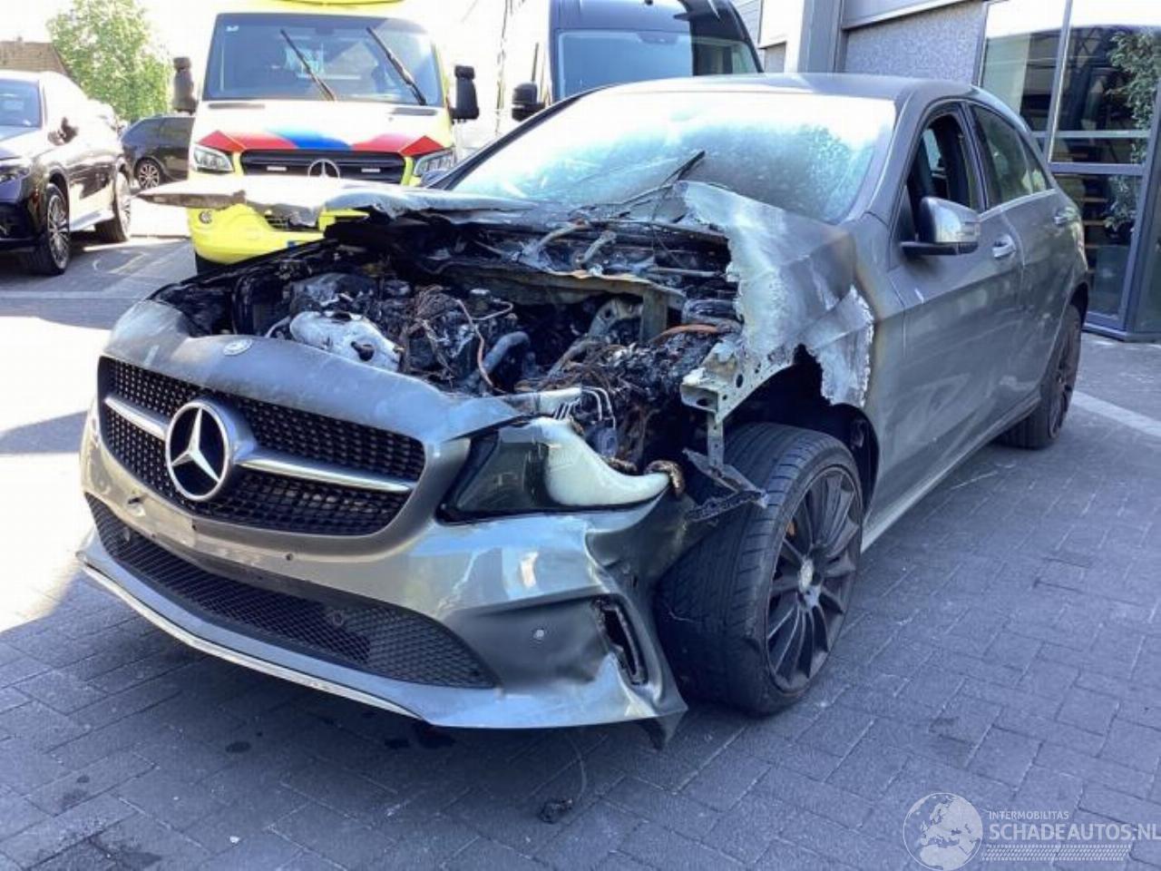 Mercedes A-klasse A (W176), Hatchback, 2012 / 2018 1.6 A-160 16V