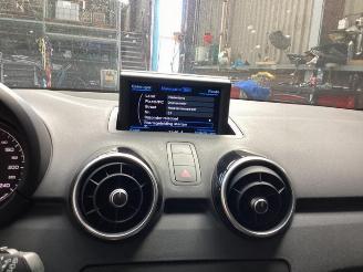 Audi A1 A1 (8X1/8XK), Hatchback 3-drs, 2010 / 2018 1.2 TFSI picture 13