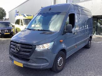 skadebil auto Mercedes Sprinter E Sprinter 2021/7