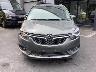 Opel Zafira Zafira Tourer (P12), MPV, 2011 / 2019 1.6 CDTI 16V ecoFLEX 134 picture 2