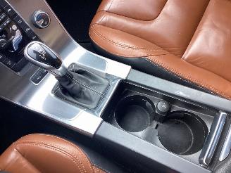 Volvo V-60 2.4 Plug in Hybrid picture 15
