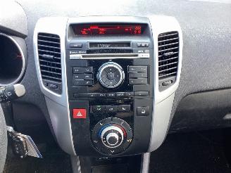 Kia Venga 1.4 CVVT 16V picture 10