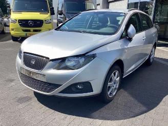 Vrakbiler auto Seat Ibiza Ibiza ST (6J8), Combi, 2010 / 2016 1.2 TDI Ecomotive 2011/6