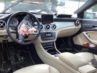 Mercedes Cla-klasse CLA (117.3), Sedan, 2013 / 2019 1.6 CLA-200 16V picture 9