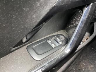 Peugeot 208 208 I (CA/CC/CK/CL), Hatchback, 2012 / 2019 1.4 16V picture 14